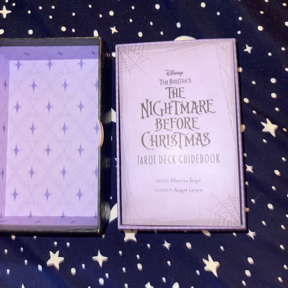 Nightmare before Christmas tarot card deck - Picture 2 of 3